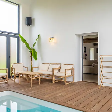 La Grange Clyna - Nyaraló